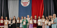 Выпускникам Детской школы искусств вручили свидетельства об окончании - Regions.Ru