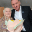 Труженицу тыла Надежду Остапенко поздравили с 95-летием - Regions.Ru
